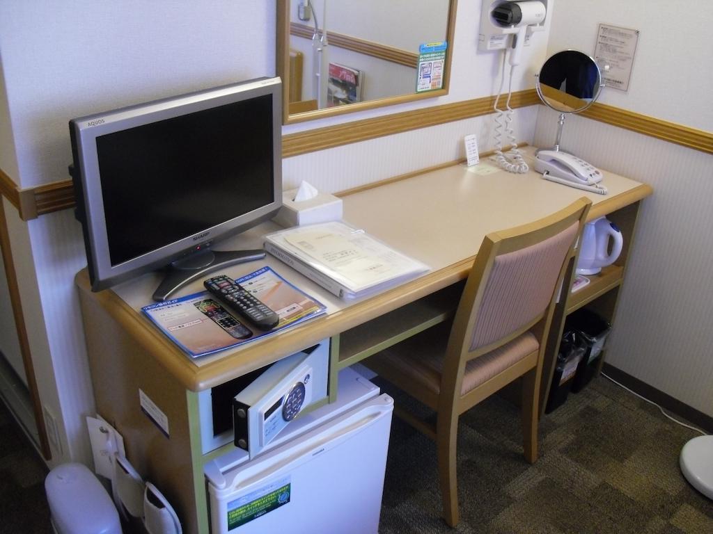 Toyoko Inn Kofu-Eki Minami-Guchi No.1 Dış mekan fotoğraf
