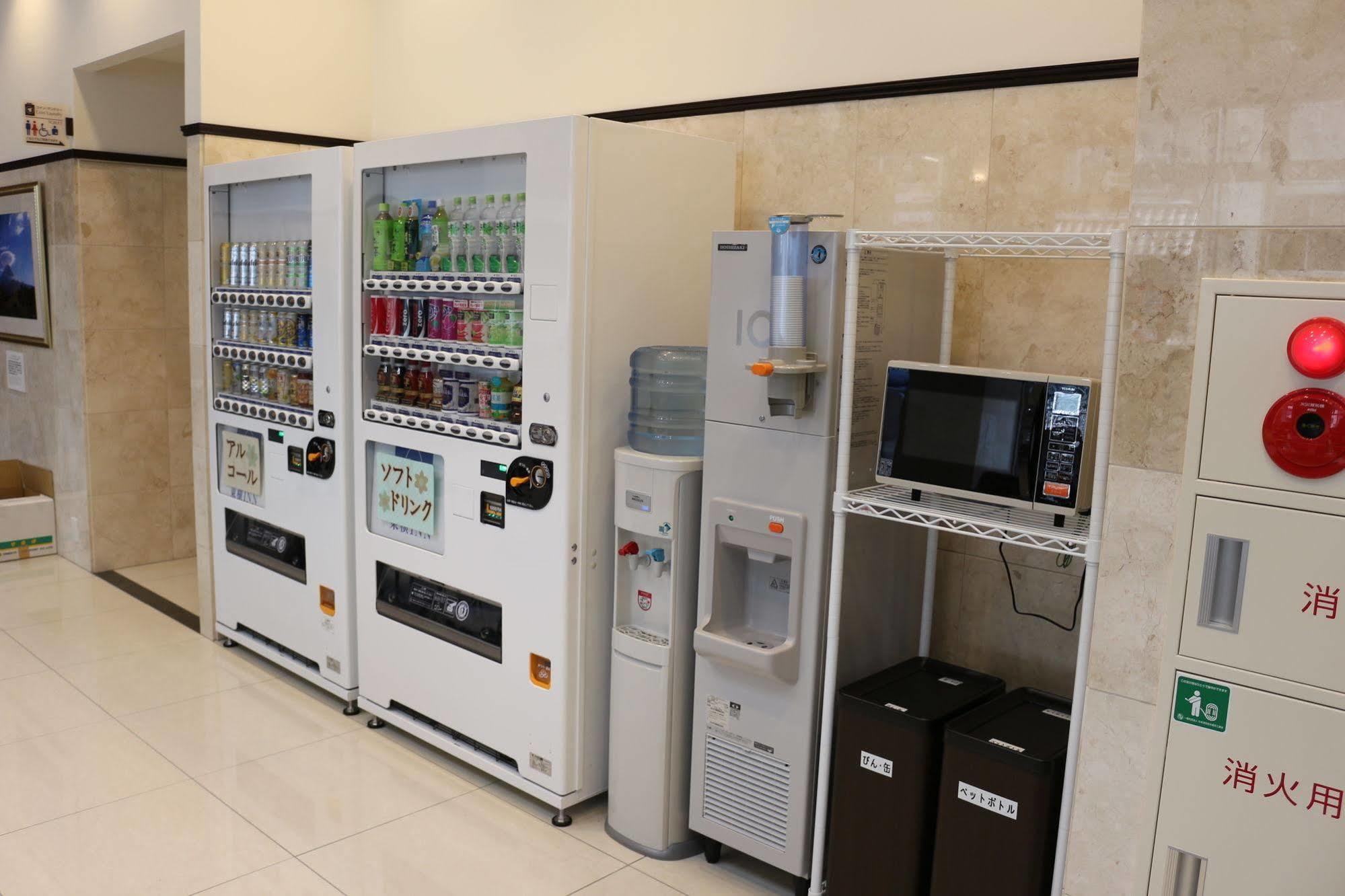 Toyoko Inn Kofu-Eki Minami-Guchi No.1 Dış mekan fotoğraf